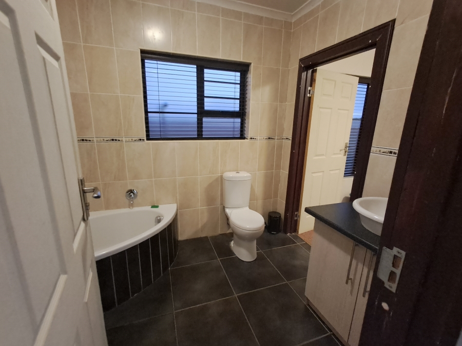 3 Bedroom Property for Sale in Vanes Estate Eastern Cape